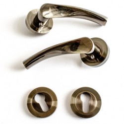 Trebor Kľučka ATENA iba kľučka Patina Iba kľ.patina roz.